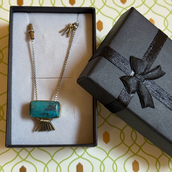 Silpada Turquoise Burst Necklace - Picture 6 of 6